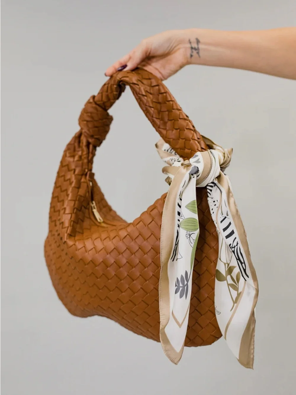 Woven Hobo Shoulder Bag in Cognac